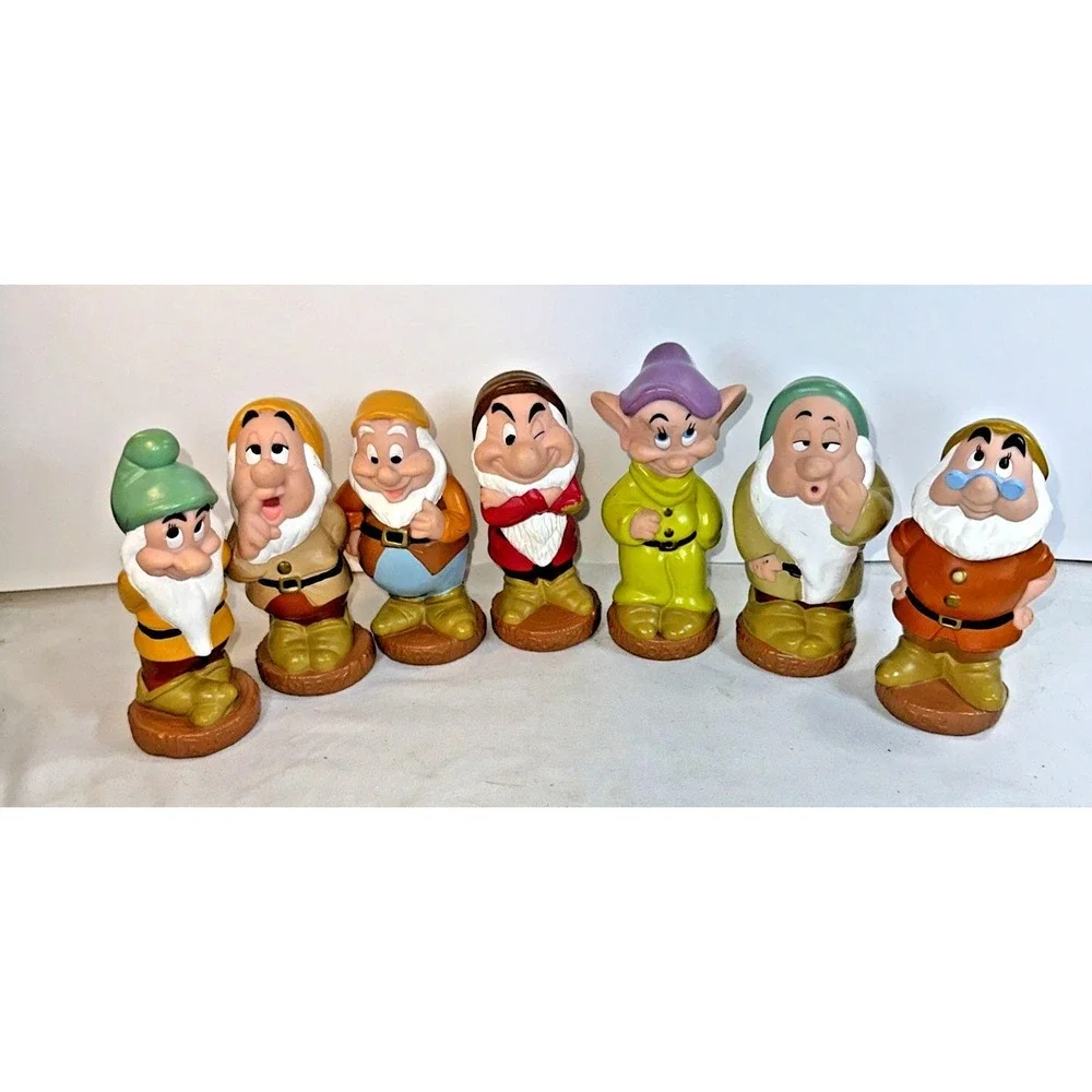 Vintage Complete set of Disney Seven Dwarfs Vinyl Rubber Squeaky toys 5.5